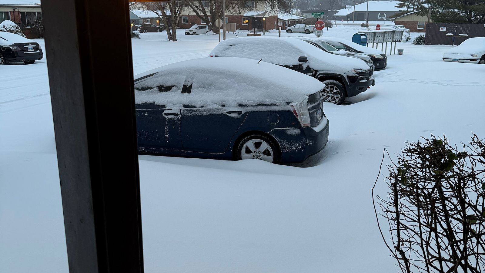 Photo of snowfall in Wood River, IL.